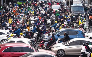 Chủ tịch Hà Nội: Sẽ tiếp tục kế hoạch hạn chế xe máy tại 4 quận nội đô