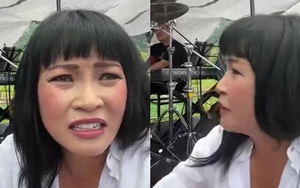 Phương Thanh ngồi giữa đường: "Phòng không có, đồ ăn không có, chỉ có mì gói"