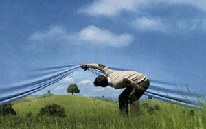 Thô nhưng thật: Tiền không vạn năng, nhưng trong nhà có ‘lương thực’ dư dả thì lòng mới không hoảng loạn