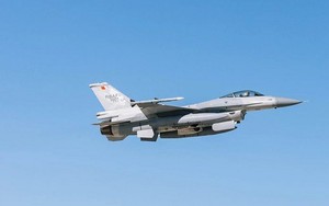 Bắt đầu thử nghiệm Hệ thống tác chiến điện tử Viper Shield mới cho F-16V