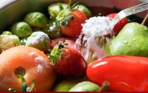 Nguy hiểm nếu tin tác dụng thần kỳ 'nước rửa rau củ loại bỏ hết hóa chất'