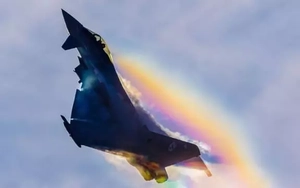 Kẻ thay đổi cuộc chơi trên không: AI Rattlesnaq né tên lửa trong chớp mắt