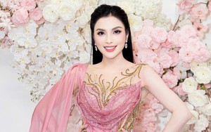 MC Kim Huyền Sâm xuất hiện kiêu sa, khoe vóc dáng "đồng hồ cát"