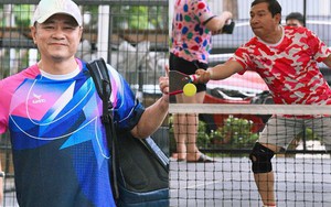 Tóm nguyên dàn anh trai Tự Long, Tuấn Hưng thi đấu pickleball nảy lửa