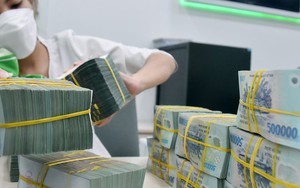 Kỳ vọng nợ xấu ngân hàng giảm mạnh sau khi luật hoá Nghị quyết 42