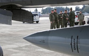 Kiev gây sốc với Kinzhal