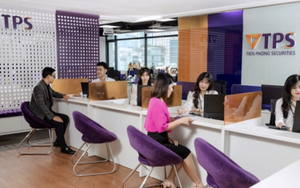 Vì sao cả ba lãnh đạo Công ty chứng khoán Tiên Phong xin từ nhiệm trong 1 ngày?