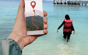 Nhân viên 'nổi loạn' khi nghỉ phép cũng bị sếp bắt chia sẻ định vị trực tiếp