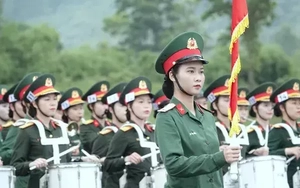 Điểm danh 7 khối nữ của Bộ Quốc phòng tham gia diễu binh A80