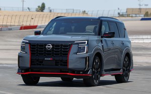 Ảnh thực tế Nissan Patrol bản thể thao vừa ra mắt: Bodykit hầm hố, động cơ gần 500 mã nhưng không còn 'cửa' về Việt Nam