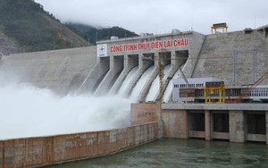 Tiêu thụ điện cả nước lập kỷ lục mới vượt xa đỉnh cũ, mức vượt tương đương công suất 2 nhà máy điện