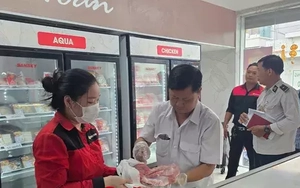 Loạt cửa hàng C.P ở Sóc Trăng dùng giấy chứng nhận an toàn thực phẩm hết hạn