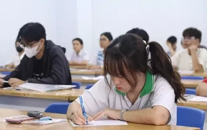 Thí sinh 'tố' bị mất oan 30 phút làm bài tại kỳ thi riêng lớn nhất cả nước