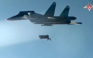 Bom UMPC bắt đầu tấn công mục tiêu từ khoảng cách 95 km