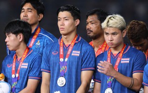 Tuyển Thái Lan thua cay đắng đối thủ yếu hơn, Madam Pang lo ngay ngáy trước thềm 3 giải lớn