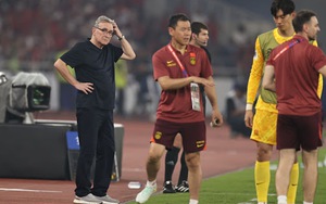 HLV Trung Quốc cúi đầu nhận trách nhiệm, nguy cơ lớn bị sa thải sau trận thua Indonesia