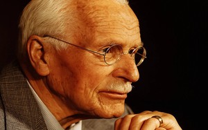Bậc thầy tâm lý học Carl Jung chỉ rõ 5 trụ cột của cuộc sống tốt đẹp; ai thấu hiểu - người đó HẠNH PHÚC!