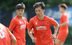 Châu Ngọc Quang: ‘Sẽ cố gắng không bị chi phối của gần 80.000 khán giả trên khán đài’