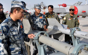 S-400 dễ thành "gót chân Achilles"?