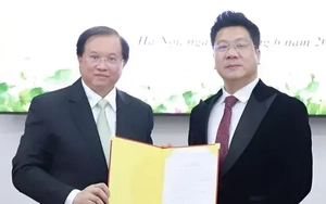 Tiến sĩ, NSND Quốc Hưng nhận quyết định bổ nhiệm