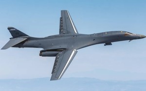 Oanh tạc cơ B-1B cực mạnh khi có khả năng bắn tên lửa siêu thanh