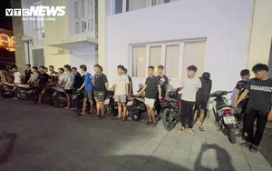 37 thanh niên mang theo hung khí tụ tập 'hỗn chiến' ở Huế