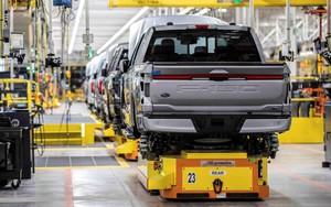 Thuế 50% với đồng khiến ngành ô tô Mỹ “đứng ngồi không yên”