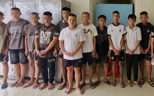 Gần 20 thanh niên tụ tập phóng xe máy đuổi chém người đi đường