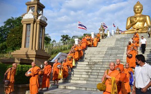 Thái Lan công bố sao kê ngân hàng của các chùa