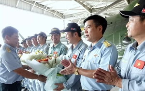 Cánh bay phương Nam hội quân đất Bắc