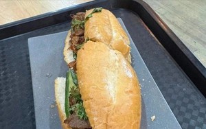 Hé lộ nguyên liệu "đặc biệt" trong chiếc bánh mì giá 208.000 đồng tại sân bay Nội Bài, giá đã niêm yết