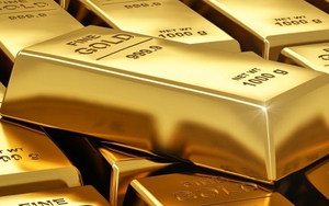 Giá vàng bất ngờ giảm sâu sau một đêm, vàng miếng SJC và vàng nhẫn đồng loạt "đổ đèo"