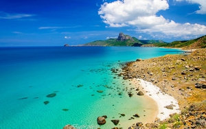 Không phải Đà Nẵng, Nha Trang hay Phú Quốc, đây mới là bãi biển được du khách nhận xét "Top 1 Việt Nam"