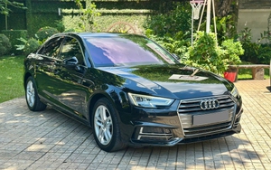 Audi A4 hàng hiếm bán lại ngang Kia K3 'đập hộp': Là bản 'full option' từng dùng cho sự kiện đặc biệt với rèm và loa hàng hiệu