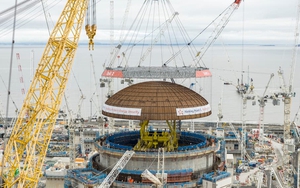 Kỳ tích nâng thành công mái vòm nặng 245 tấn lên đỉnh lò phản ứng: "Quái vật" nào đủ sức làm điều này?