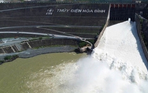 Hồ thủy điện căng mình ứng phó bão Wipha