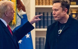 Cổ phiếu Tesla 'cắm đầu' khi ông Donald Trump cà khịa Elon Musk 'nhận nhiều trợ cấp từ chính phủ nhất trong lịch sử, nếu không đã phá sản và về quê'