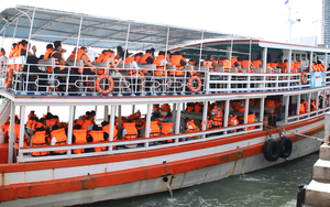 Cảnh báo quan trọng cho du khách đi biển mùa bão, 1 chi tiết sống còn cần đặc biệt lưu tâm