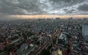 Cảnh báo nóng: Dông, tố, lốc, sét, mưa đá và mưa lớn cục bộ ở Hà Nội trong ít giờ tới