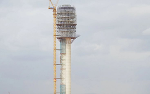 Toàn cảnh tháp kiểm soát không lưu cao nhất Việt Nam trước giờ về đích