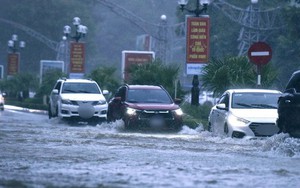 Toàn cảnh bão số 3 Wipha đổ bộ: Suy yếu khi vào đất liền vẫn gây mưa lớn, tăng nguy cơ lũ quét và sạt lở