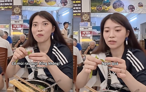 Khách Nhật tròn mắt khi ăn thử 1 loại rau thơm ở Việt Nam: "Ngon ghê á!"