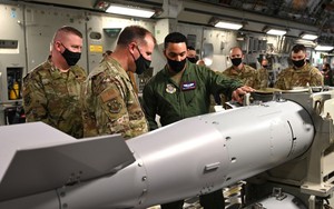 Điều gì sẽ xảy ra nếu B61-12 ở Lakenheath được kích hoạt?