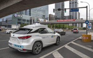 Khách Việt bất ngờ với cảnh tượng trên đường phố Trung Quốc, nhận xét: "Tôi tưởng chỉ có ở tương lai"