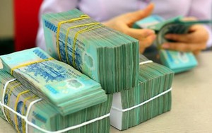 Từ năm 2026, mức lương tối thiểu vùng sẽ có thay đổi quan trọng: Người lao động chỉ còn 1 tuần để làm việc này