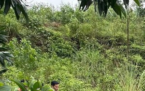 Chuyện lạ: Bị ngã xe máy, hốt hoảng phát hiện thi thể nam giới bên cạnh có cùng ngày tháng năm sinh