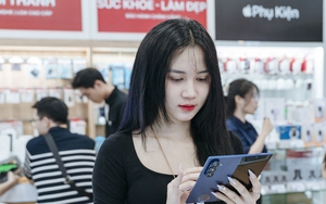 "Quân bài tẩy" của Samsung đã lộ diện khiến khách Việt "đứng ngồi không yên", át vía iPhone của Apple