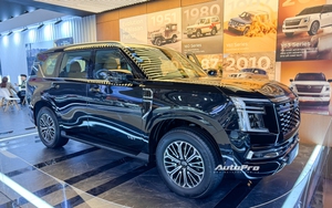 Ngồi thử Nissan Patrol thế hệ mới 'đồn đoán' sẽ về Việt Nam: Nội thất đủ cho 8 người lớn, dùng máy V6 chung với GT-R