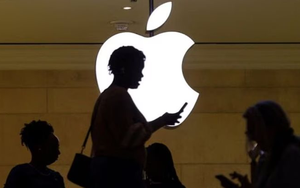 Lượng iPhone bán ra năm 2024 chỉ bằng mức... 9 năm trước, vì sao cổ phiếu Apple vẫn tăng tới 9 lần trong cùng giai đoạn?
