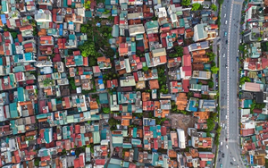 Sau sáp nhập, đây là phường rộng nhất Hà Nội, có 4 cầu bắc qua sông, mật độ dân số gần bằng Singapore